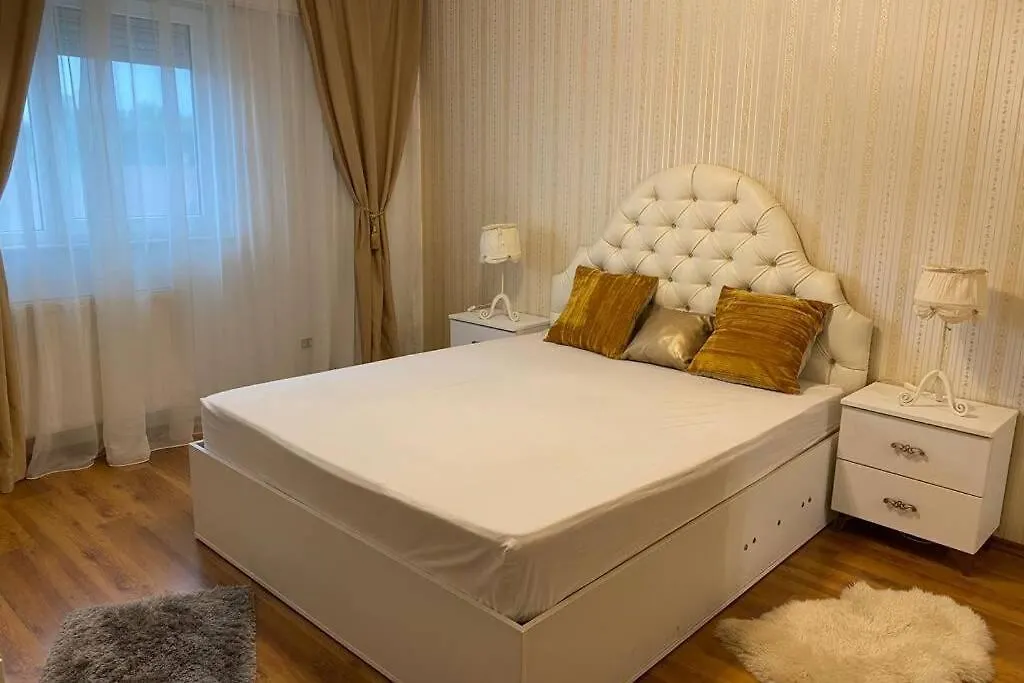 Confort Park Luxury Apartments Rin Grand